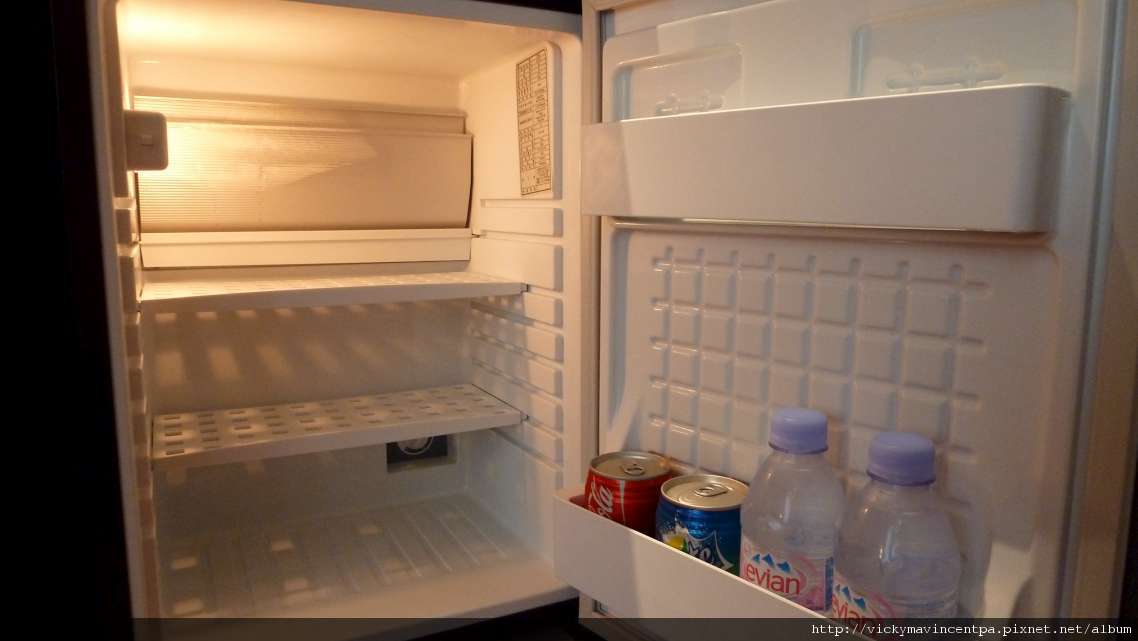 免費的軟飲料與礦泉水 免費的軟飲料與礦泉水