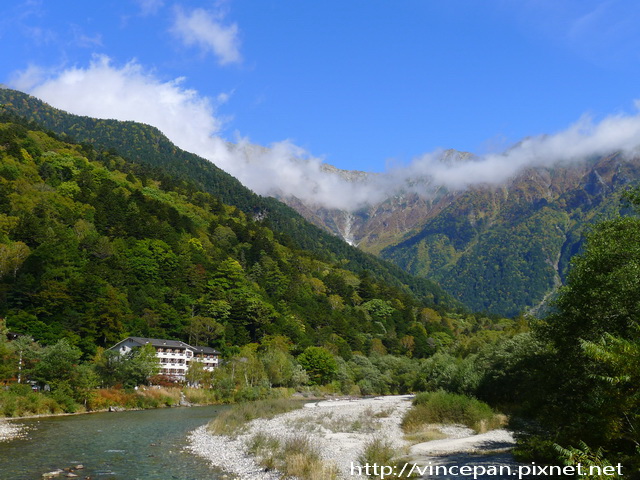 田代橋上遠眺穗高2