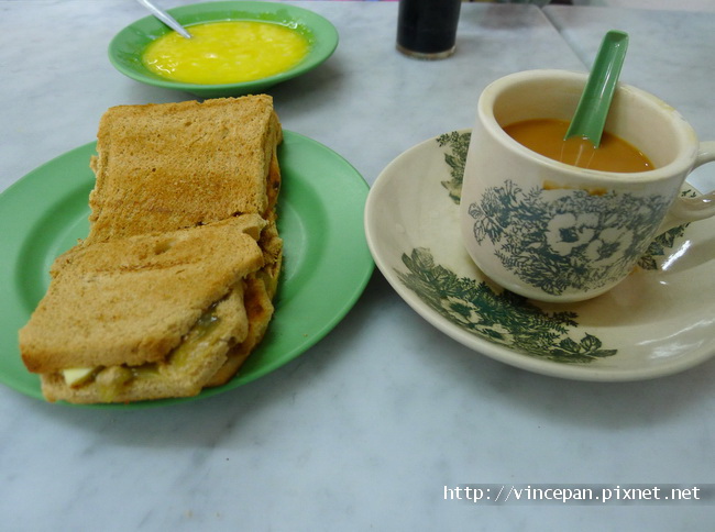 咖椰吐司加奶茶 咖椰吐司加奶茶