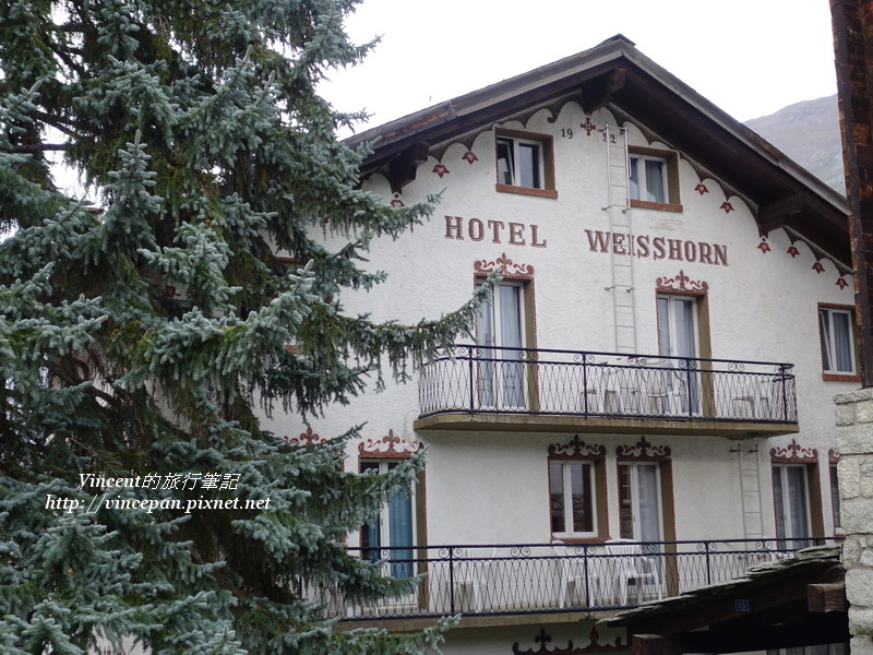 Hotel Weisshorn 松樹