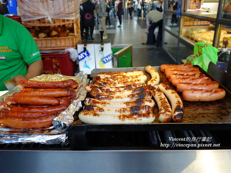 蘇黎世車站的香腸攤