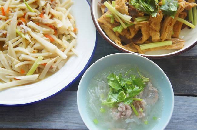 綠竹筍炒肉絲 綠竹筍炒肉絲