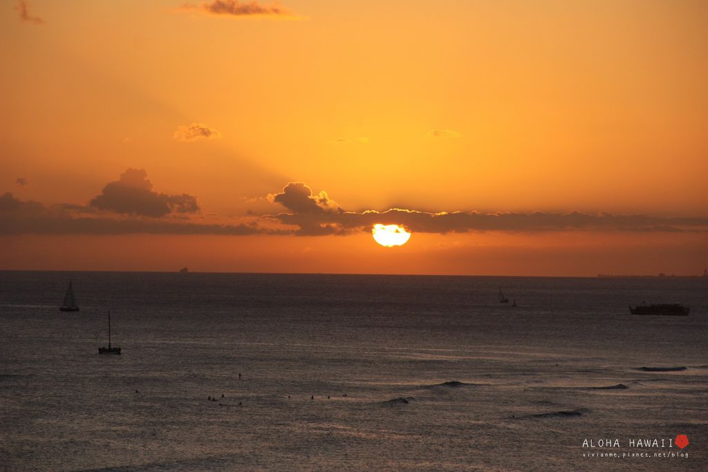 ASTON WAIKIKI BEACH HOTEL