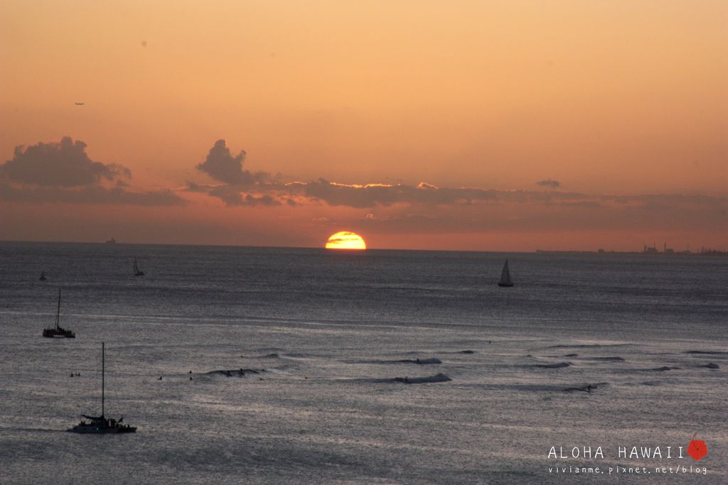 ASTON WAIKIKI BEACH HOTEL