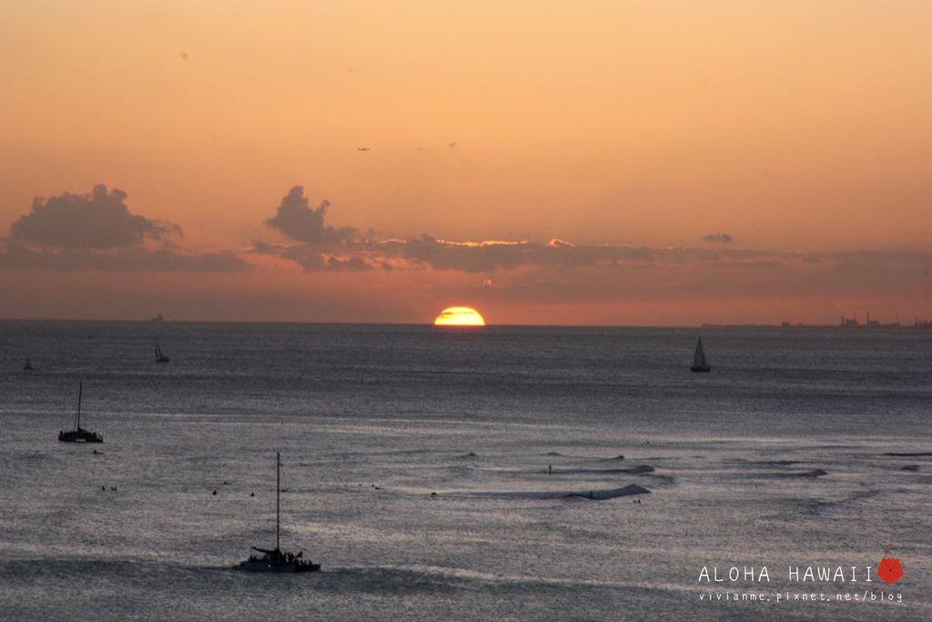 ASTON WAIKIKI BEACH HOTEL