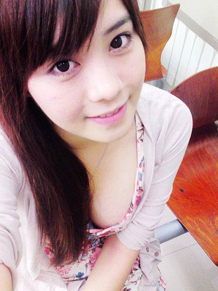 大奶台妺確係正