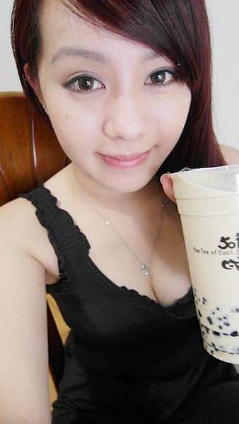 大奶台妺確係正