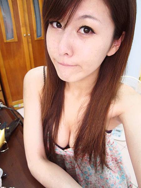 腿長長,胸大大,樣靚靚