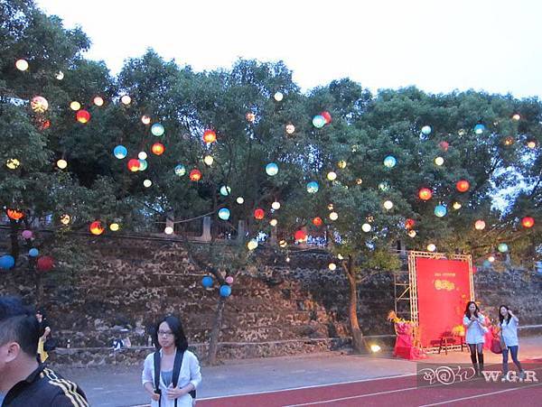 《王國仁-(阿殘) 藝術館》土溝農村美術館2013藝術季【農們囍宴音樂餐會】正式開幕~
