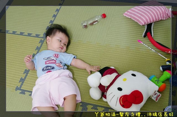 玩的好累,休息一下.jpg 玩的好累,休息一下.jpg