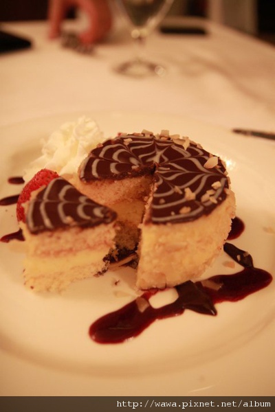 Boston cream pei.jpg Boston cream pei.jpg