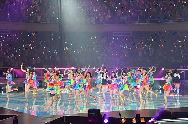 「アイシテラブル!」「チョコの奴隷」「1!2!3!4!ヨロシク!」 「アイシテラブル!」「チョコの奴隷」「1!2!3!4!ヨロシク!」