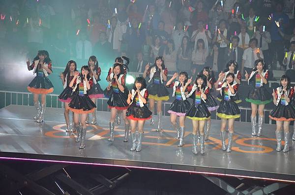 「アイシテラブル!」「チョコの奴隷」「1!2!3!4!ヨロシク!」3 「アイシテラブル!」「チョコの奴隷」「1!2!3!4!ヨロシク!」3