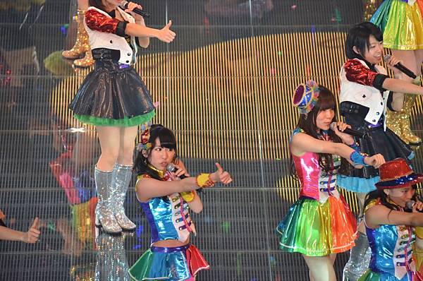 「チャイムはLOVE SONG」「片想いFinally」「キスだって左利き」2