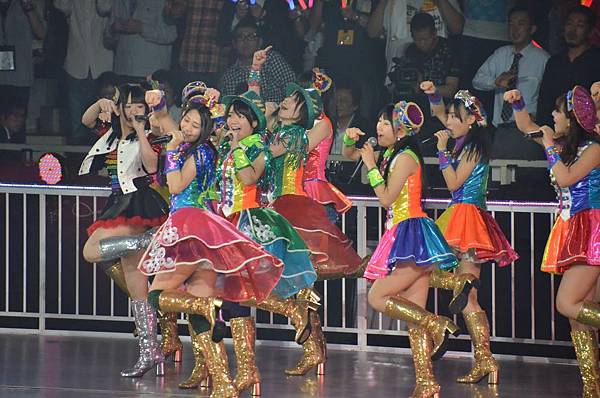 「チャイムはLOVE SONG」「片想いFinally」「キスだって左利き」5