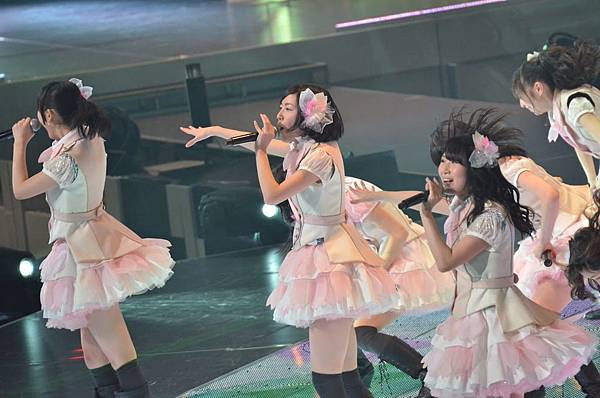 「バンザイVenus」からの「パレオはエメラルド」!4