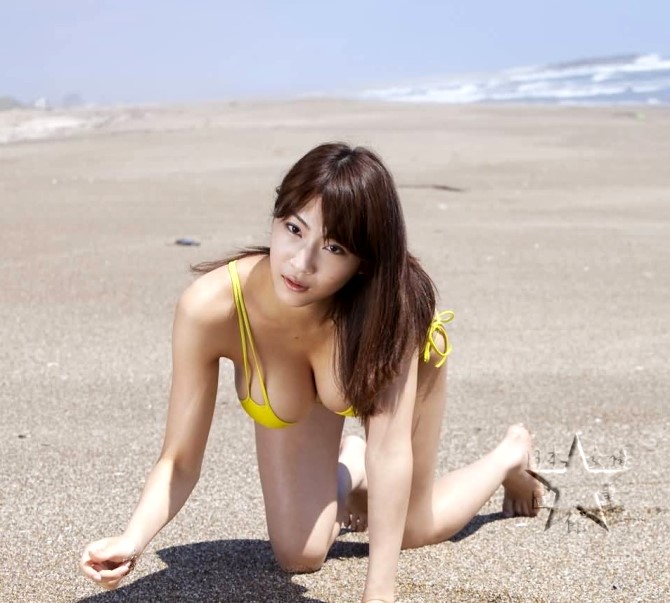 河野麻奈04.jpg