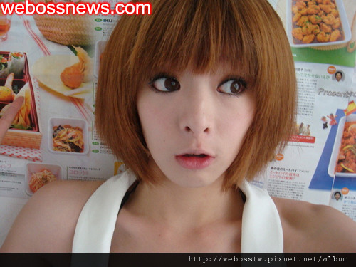 李依瑾
