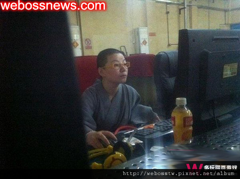 偷情尼姑