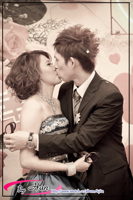 1551048245 1551048245