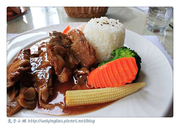 IMG_7440-1.jpg IMG_7440-1.jpg