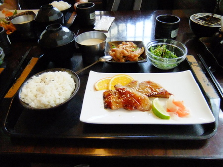 02廣都日式料理08_味増醃魚定食