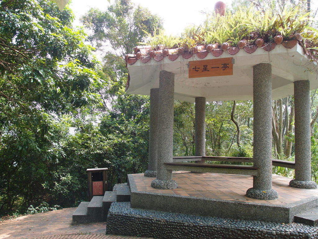 PA191260.JPG PA191260.JPG