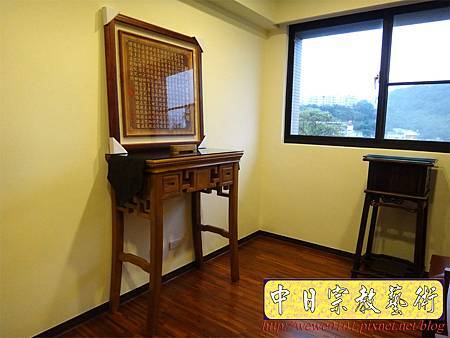 N20403.古典彎腳神桌 2尺9柚木小神桌 實木雷射雕刻心經木雕聯.JPG N20403.古典彎腳神桌 2尺9柚木小神桌 實木雷射雕刻心經木雕聯.JPG