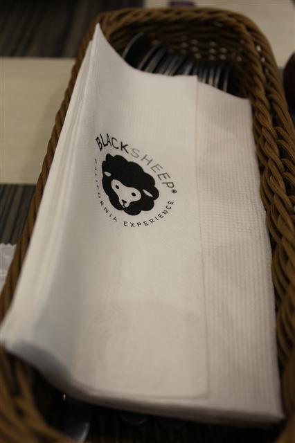 IMG_5528.JPG IMG_5528.JPG