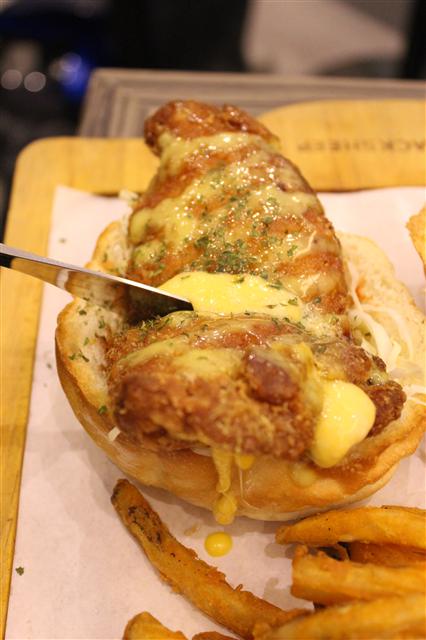 IMG_5588.JPG IMG_5588.JPG