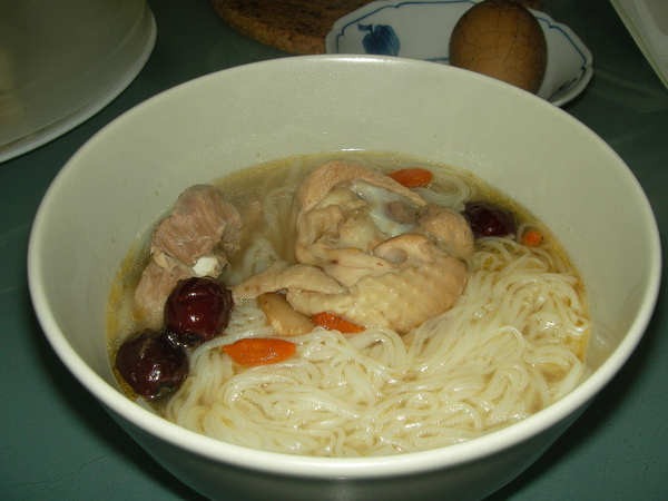 981120麻油雞麵線.JPG 981120麻油雞麵線.JPG