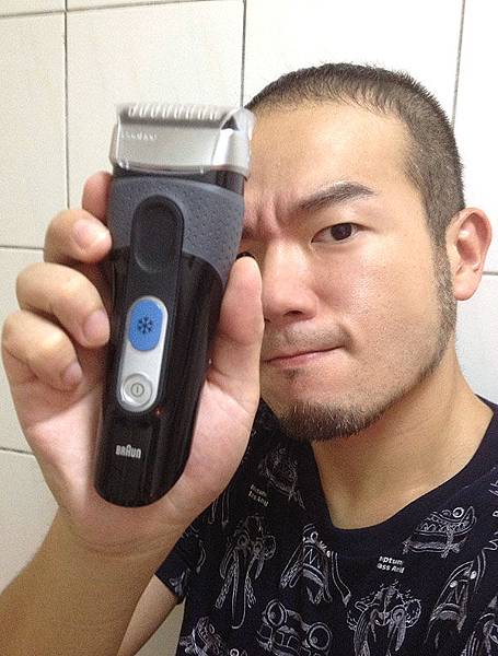 Braun°CoolTec冰感電鬍刀