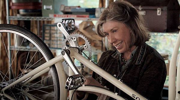 admission-32-lily_tomlin.jpg admission-32-lily_tomlin.jpg