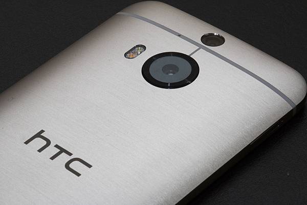 HTC ONE M9+外觀簡單介紹