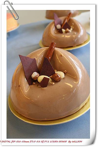 Le noisetier.jpg Le noisetier.jpg