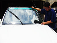 汽車玻璃師傅維修