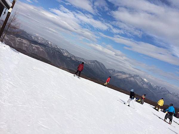 1621836_10202107090536995_605839394_n