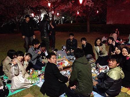 545180_204394689671854_287559637_n