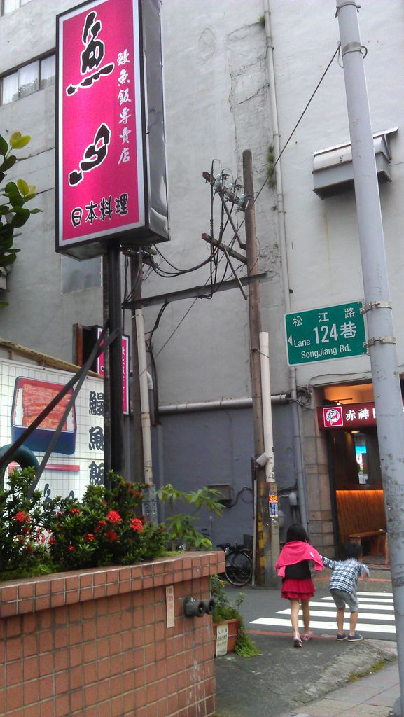 01.jpg 01.jpg