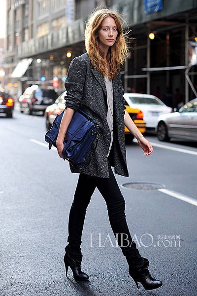 D525A8EC859EE3F4D996B3C334.jpg D525A8EC859EE3F4D996B3C334.jpg