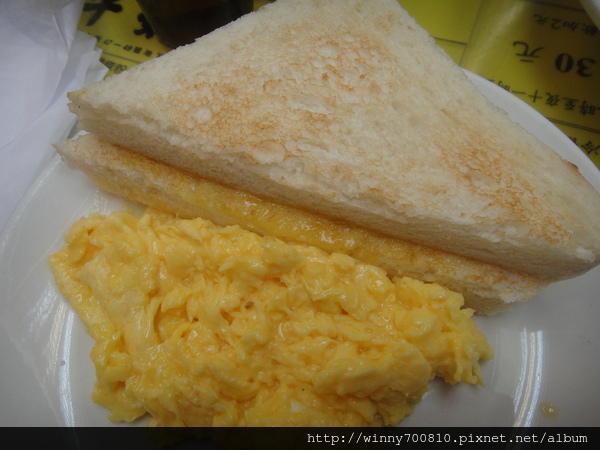 cm201111168754d9a92fc5d69e97a2413b26b501