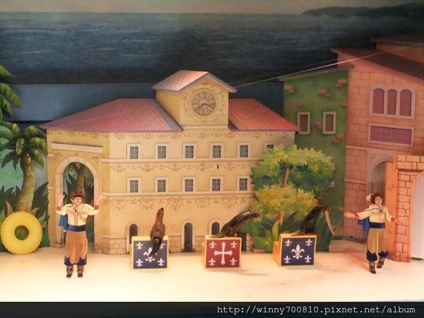 cm20111015255e501b9643b4e24ef671fe1de274