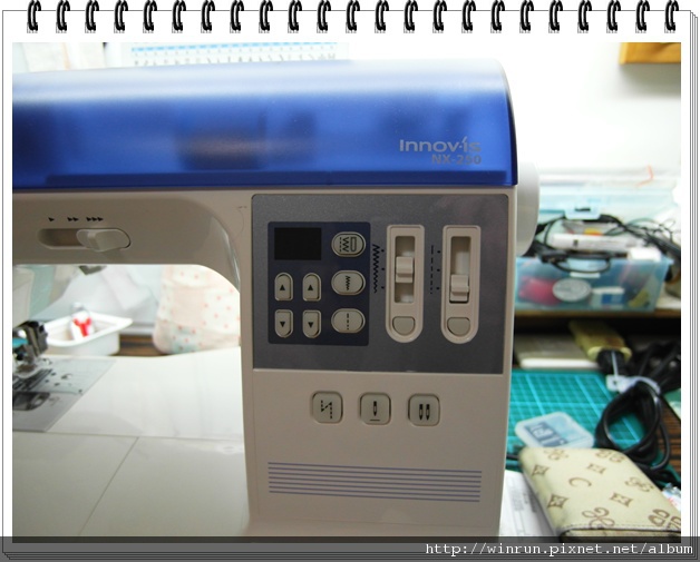 裁縫機 1.JPG