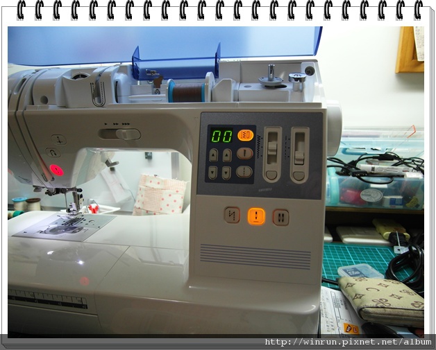 裁縫機 2.JPG