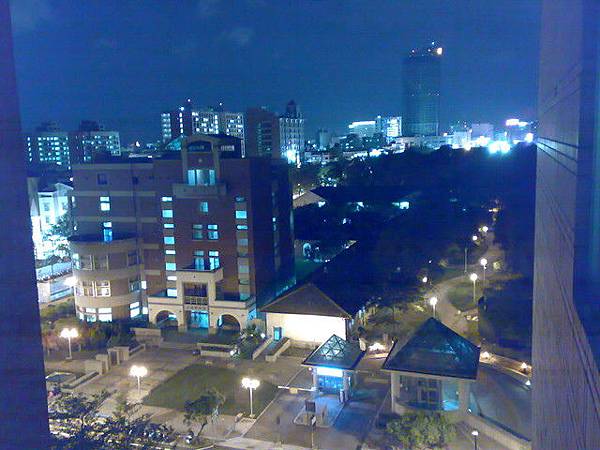 1217808740_100620082636.jpg 1217808740_100620082636.jpg