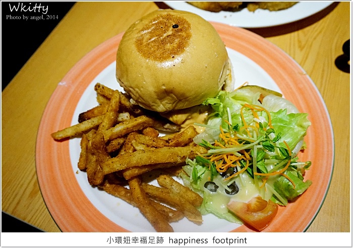 DSC01083.JPG DSC01083.JPG