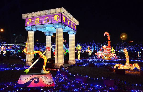 部落客TAO在台中2013台灣燈會分享,馬上看進去→點我!