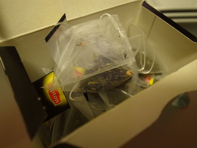 R0011380 R0011380