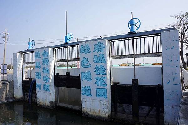 DSC02723-1024.jpg DSC02723-1024.jpg