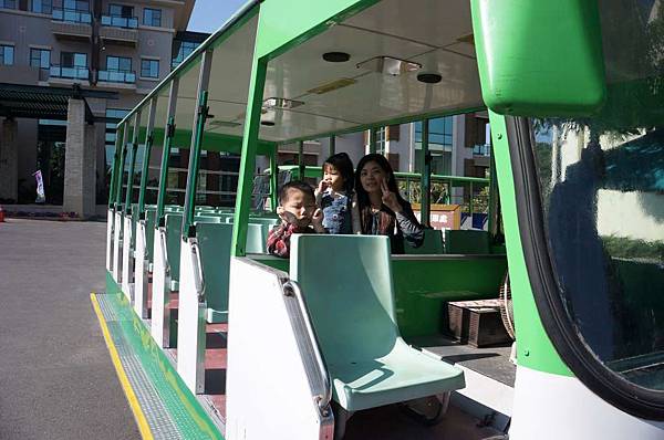 DSC03447-1024.jpg DSC03447-1024.jpg